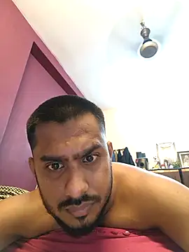 Rajveer1292 Adlı Modelin Web Kamerası Şovu