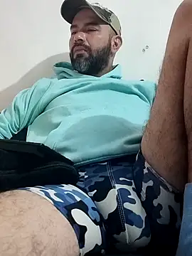 hairyandbigmannのウェブカメラショー