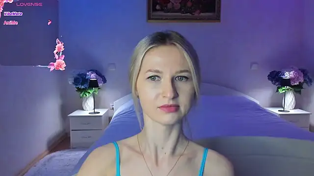 Julie_Blaze's Live XXX Chat