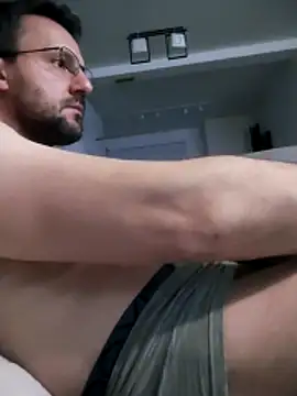 defaktor – Naživo XXX chat