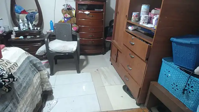 Chat XXX en directo de jazmin_mature_