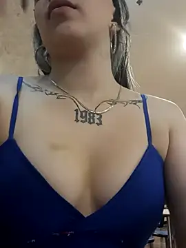 Meivis____ 即時 XXX 聊天