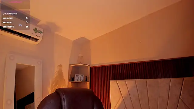 Chat XXX en directo de _Niah_