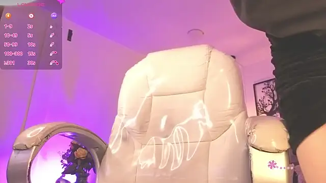 Chat XXX en directo de Abigaiil__ds