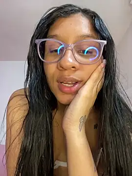 Danaeluxe – Naživo XXX chat