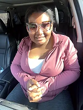 Pertunjukan Kamera Web PoppyLuxe