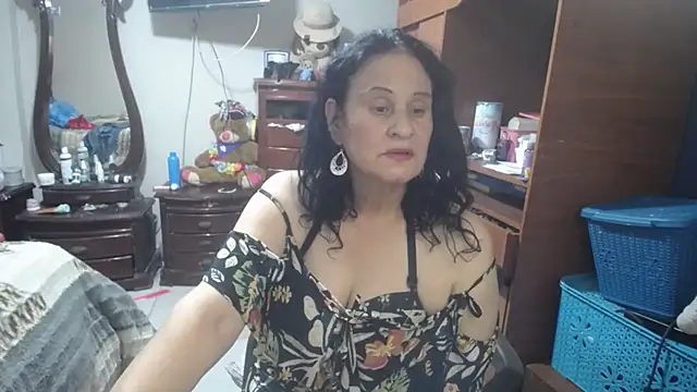 jazmin_mature_ – Live XXX-chat