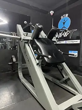 MiaHotboobs' Live XXX Chat