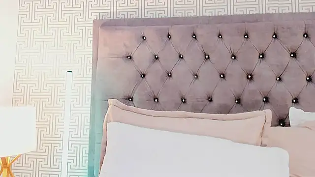 Živý XXX chat Evaa_Lunna_