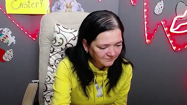 LauraFinn's Webcam Show