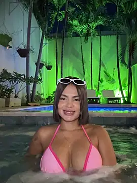 Irina_Velvett Chat XXX in diretta