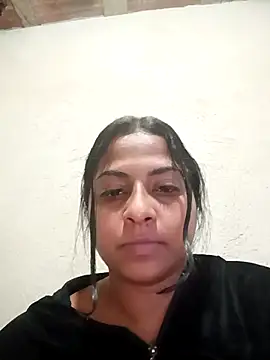 Giselabrunette25's Live XXX Chat