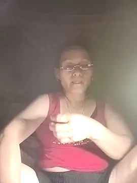 Živý XXX chat Cucci07