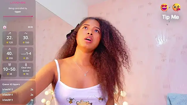 แชท XXX สดของ shyblacksweetiee