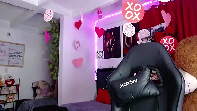 Chat +18 de Niky_777 ao vivo