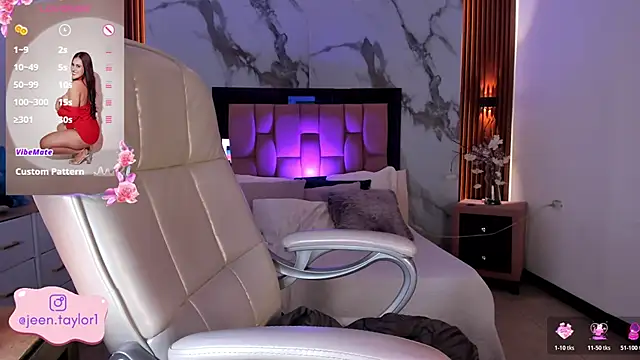 Chat XXX en directo de Jeen_Taylor