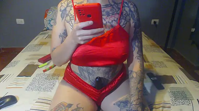Tattoodreams_lucyのライブXXXチャット