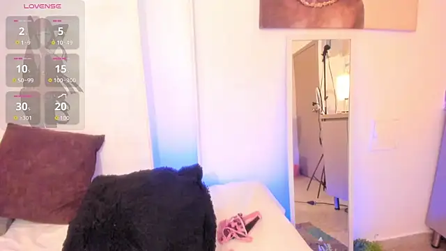 SaraApril_1: απευθείας συνομιλία ΧΧΧ