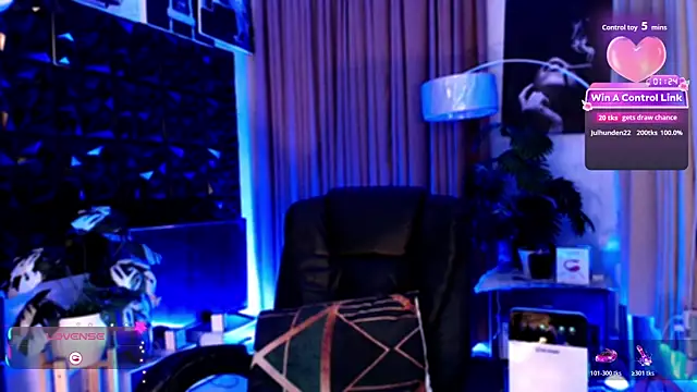 KYLIE_SHEMALEn Webbikameraesitys