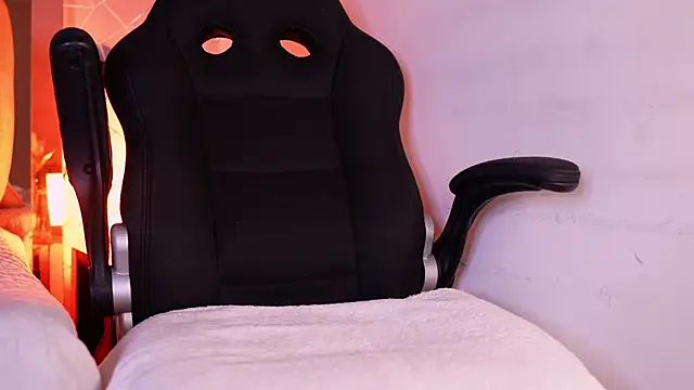 Онлайн чат XXX Luu_Princess