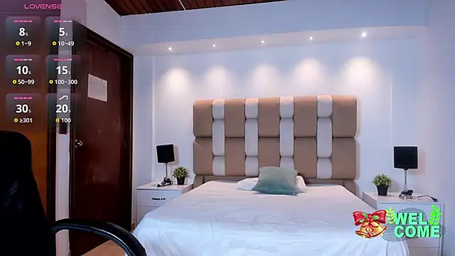 Alicee_Broownn's Live XXX Chat