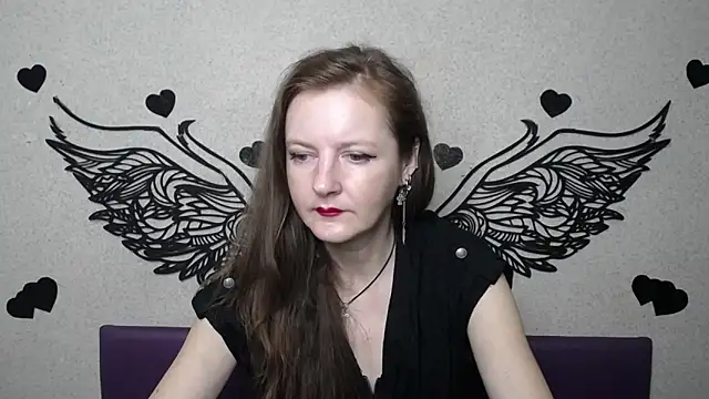 MeganPirs Adlı Modelin Canlı XXX Sohbeti