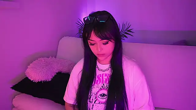 Czat XXX na żywo – Gloomydoll