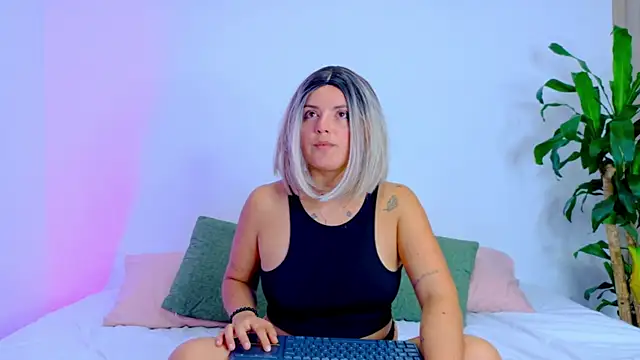 kimandlu's Live XXX Chat