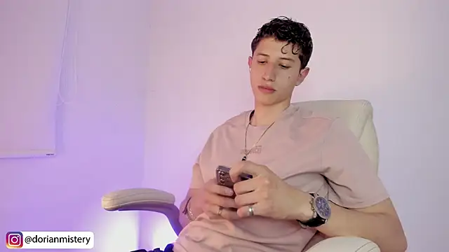 Dorianmistery2322_ Pertunjukan Webcam