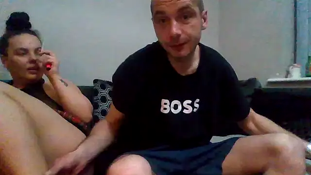 Kinkycouple142 webcam show