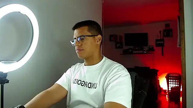 _John_Boy_ Pertunjukan Webcam