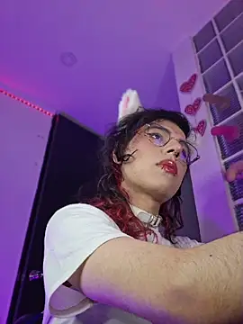 Sweet-SharoKitty's Live XXX Chat