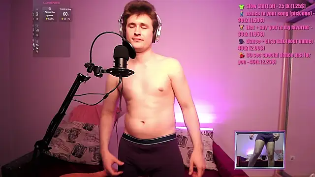 XXX chat uživo modela SweatyJay