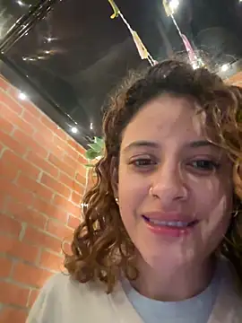 alana15's Live XXX Chat