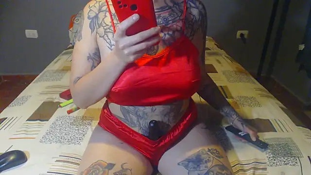 Chatroom XXX en direct de Tattoodreams_lucy