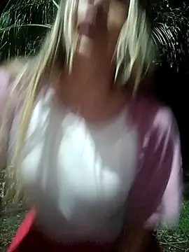 Cata_city1106 即時 XXX 聊天