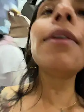 Czat XXX na żywo – J_loren