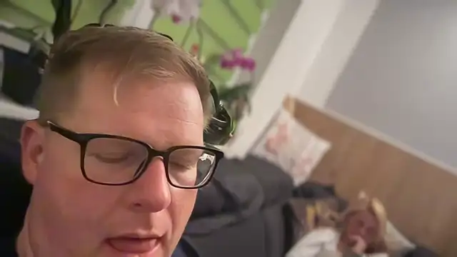 AnnualSunrise Live XXX-Chat