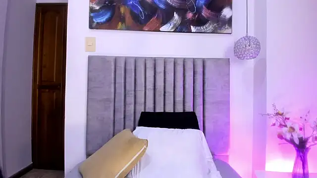 TessaMonroeeのライブXXXチャット