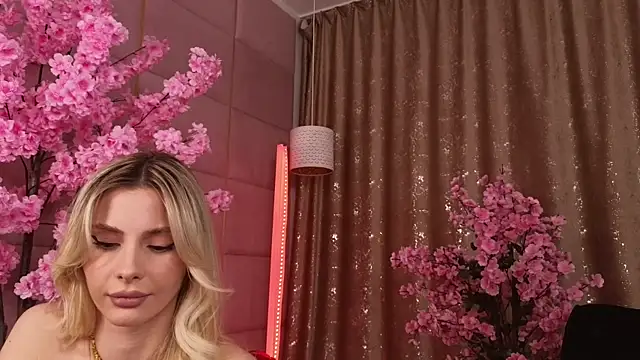 Chat XXX ao vivo de Elliblue