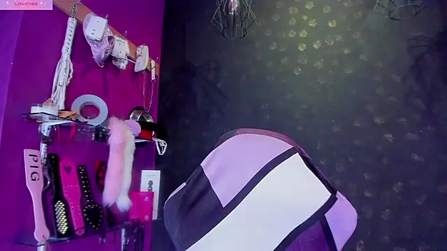 Chat XXX ao vivo de Alexa_Slave