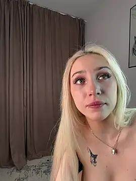 Lynnelsu Show Webcam