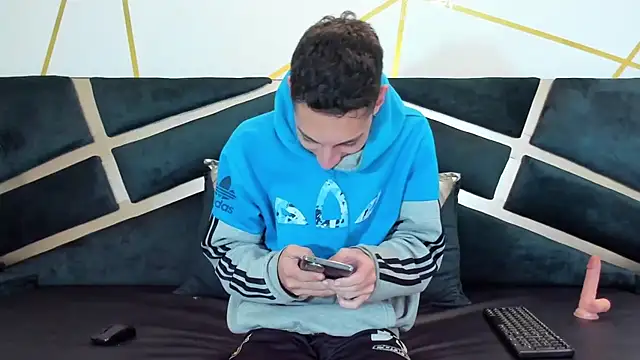 thiago19s 现场XXX聊天