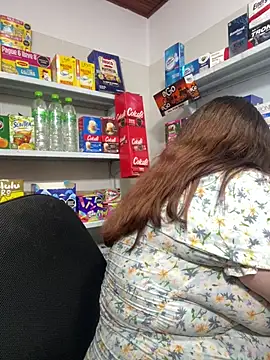 Chat +18 de kitty__pinnk ao vivo