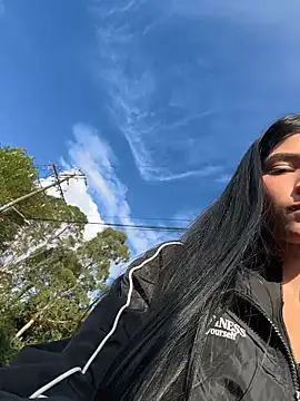 Czat XXX na żywo – Ema_Rose_