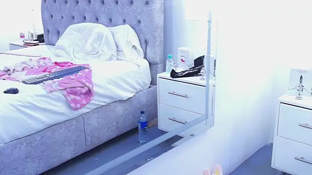 Živý XXX chat Kitty__cutte