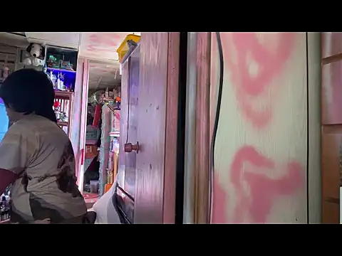 JesuAdam Pertunjukan Webcam