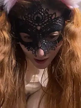 Chat +18 de Miacarry ao vivo