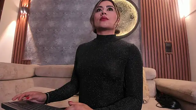 sharith_gh 网络视讯表演