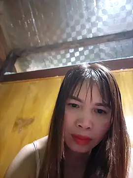 Reeoo-93 Adlı Modelin Canlı XXX Sohbeti